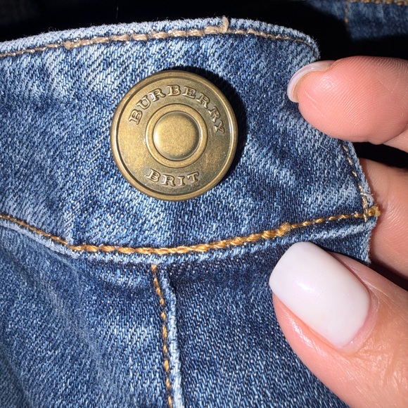 Burberry Brit Denim Shorts W26 Medium Wash Cuffed Stretch Designer Jean Shorts - Picture 4 of 11